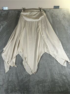 Cider Handkerchief Hem Chiffon side slit Skirt - Cream